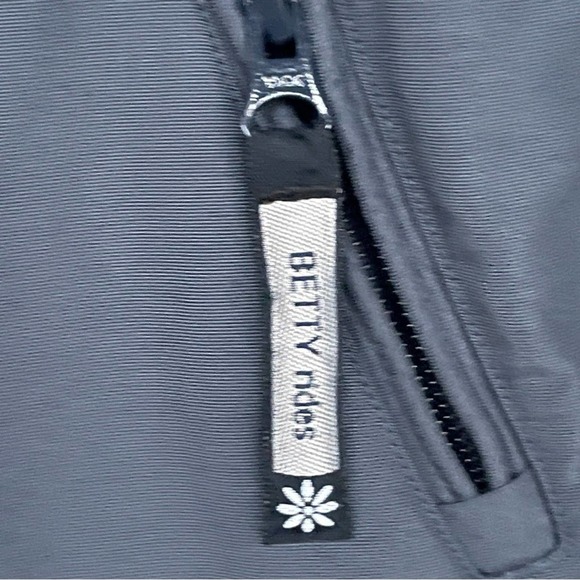 Betty Rides Snow Pants Girls‎ Medium Blue Gray Winter Snowboard - Picture 3 of 7